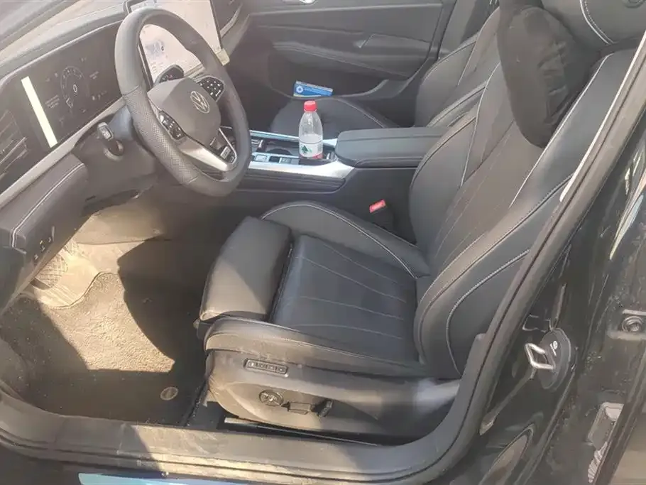 Volkswagen Passat — фото 3