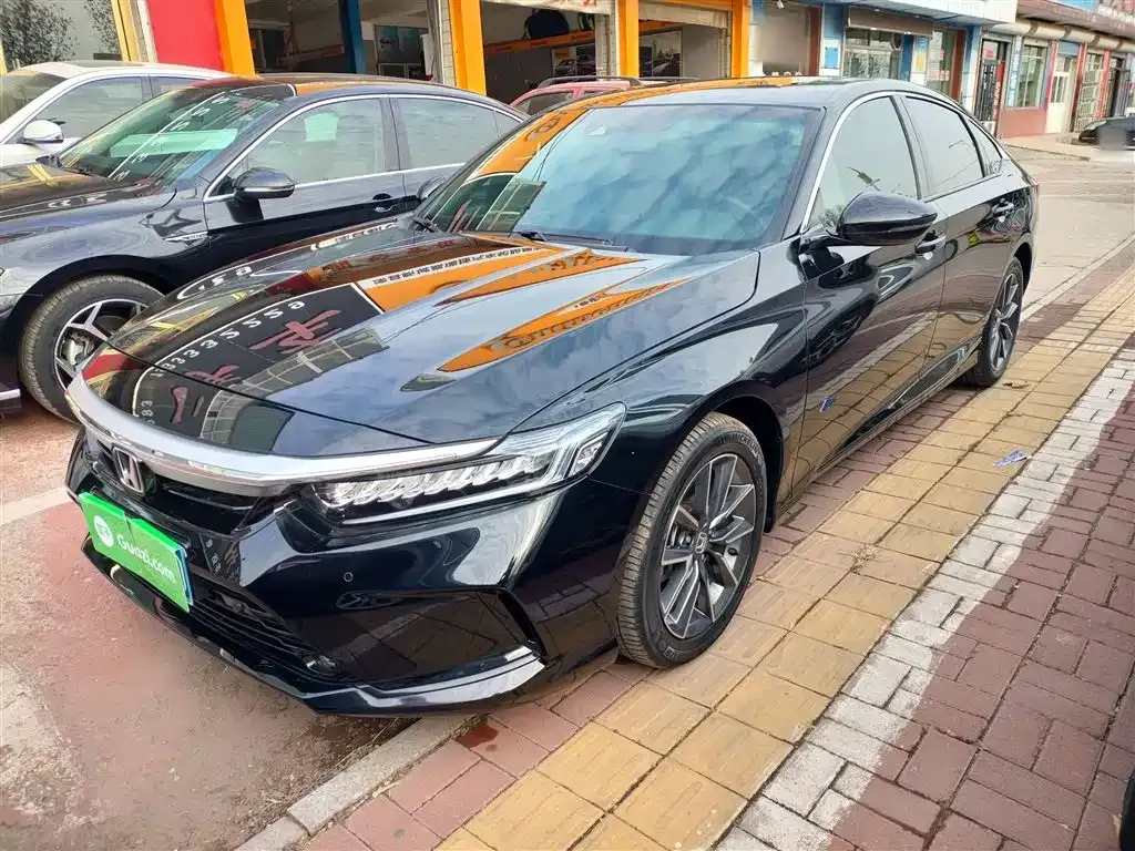 Honda Inspire — фото 1