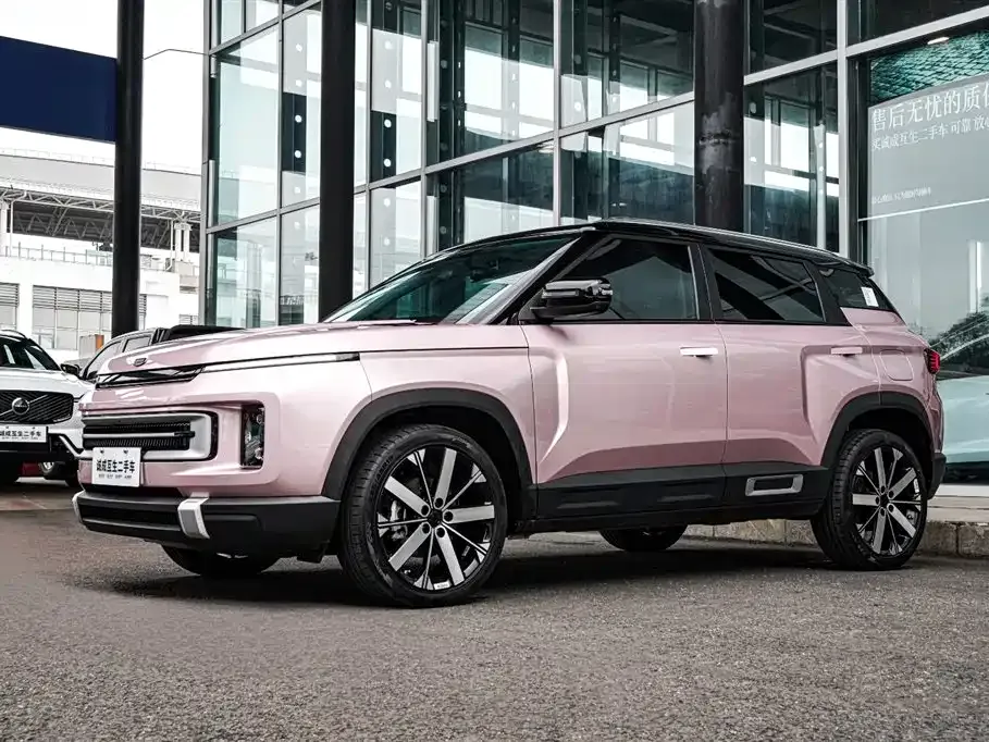 Geely Icon — фото 1