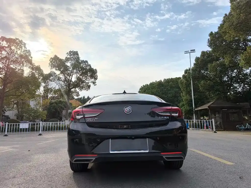 Buick Regal — фото 2