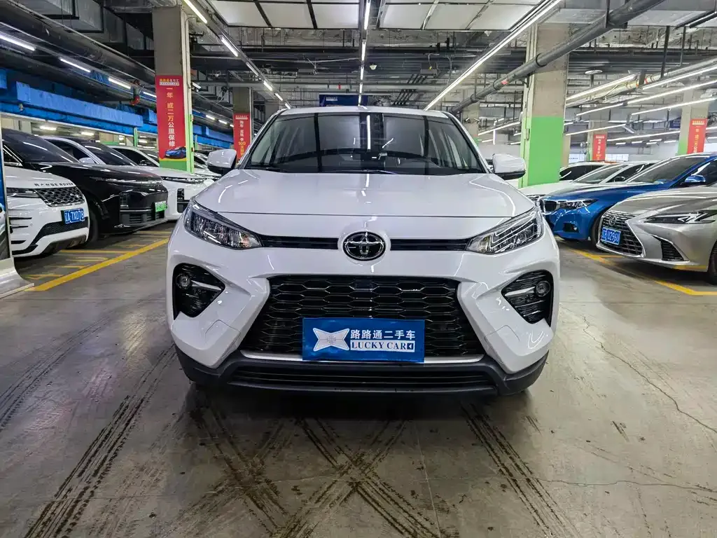 Toyota Wildlander — фото 2