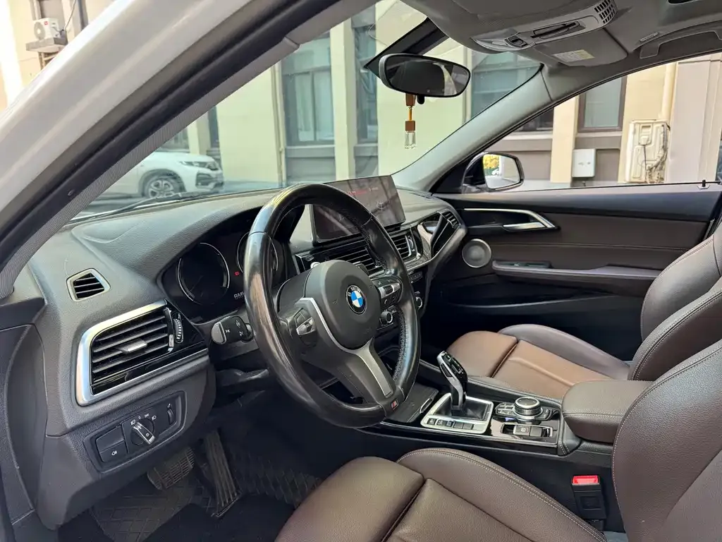 BMW 1 Series — фото 10