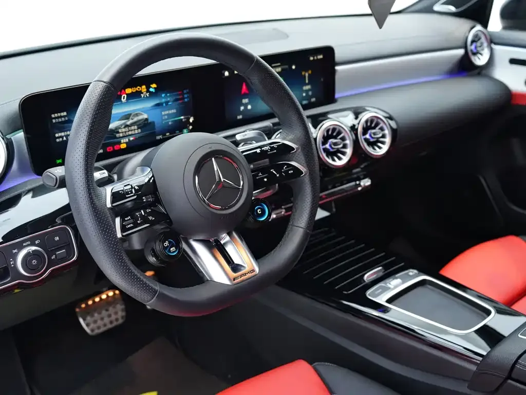 Mercedes-Benz A-Class AMG — фото 9