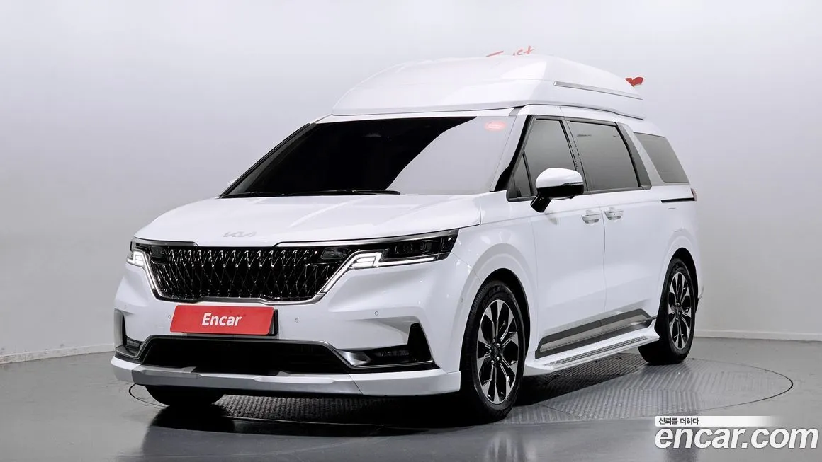 Kia Carnival — фото 1