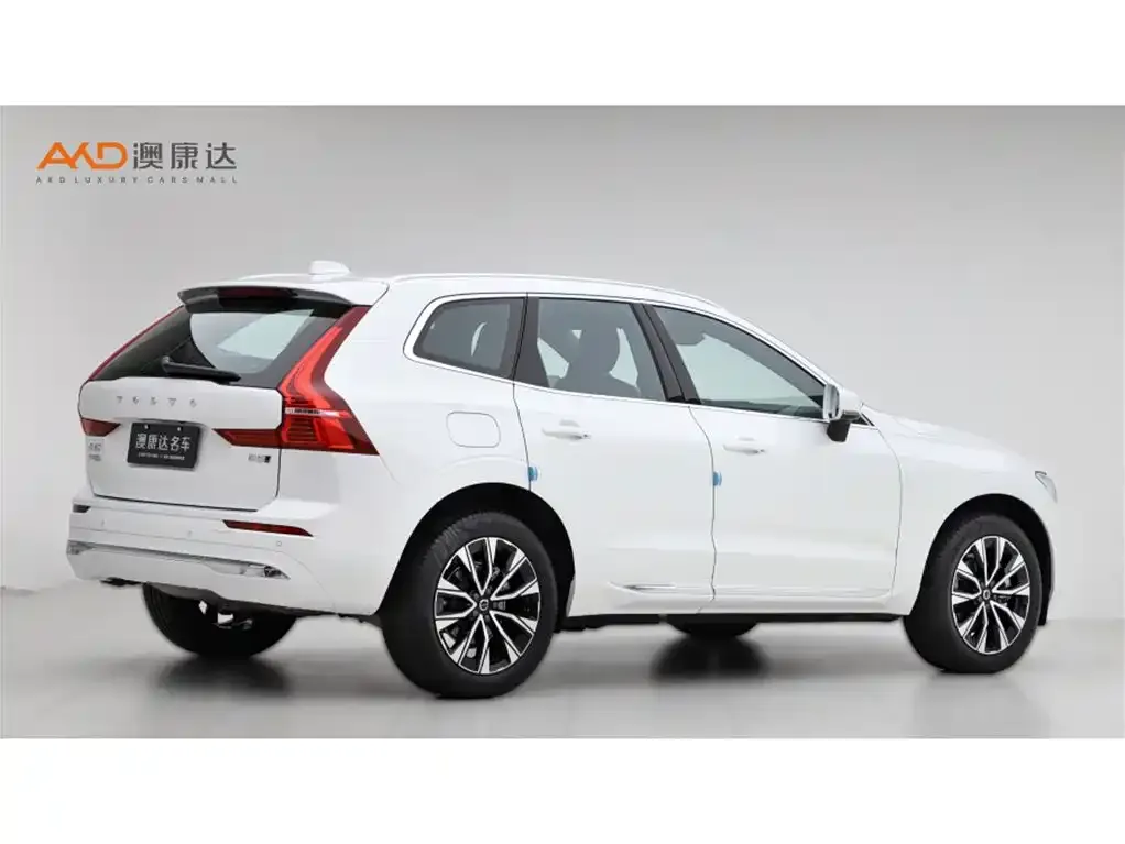 Volvo XC60 — фото 4