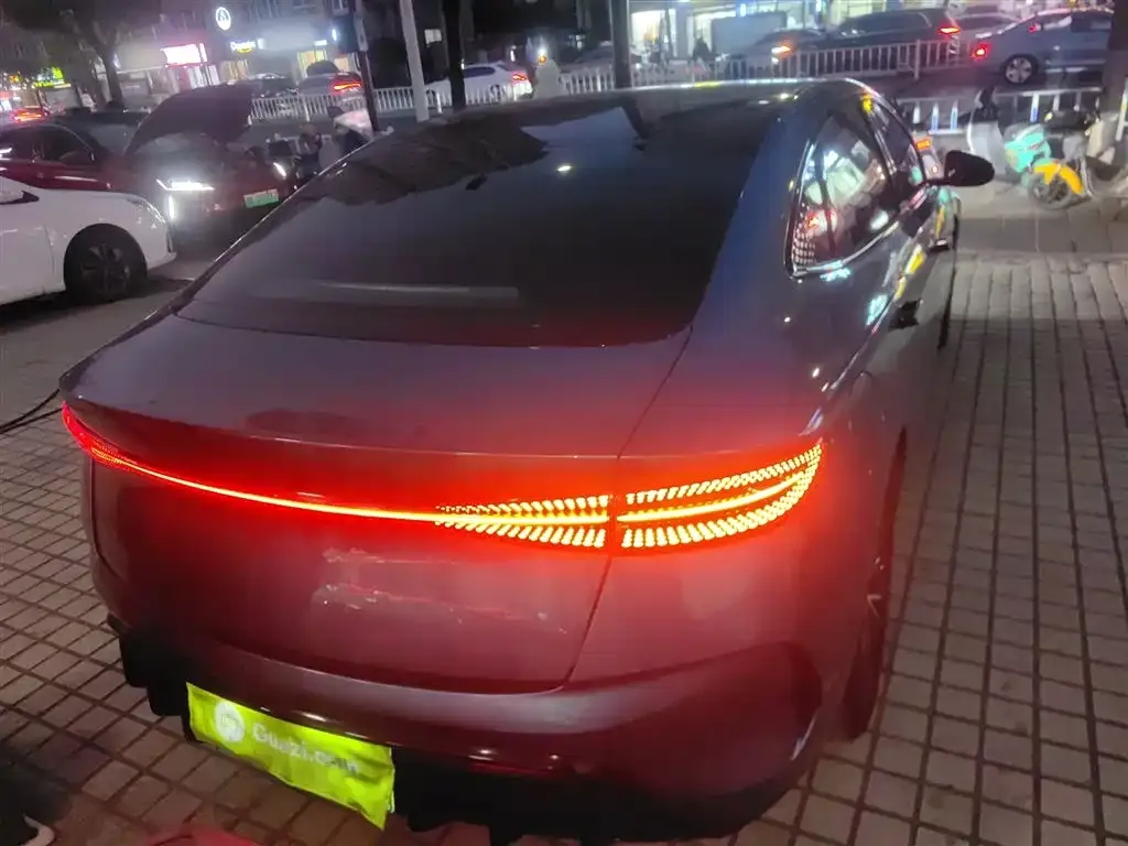 BYD Seal — фото 9