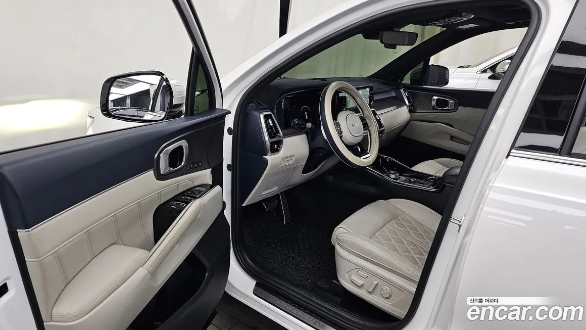 Kia Sorento — фото 7