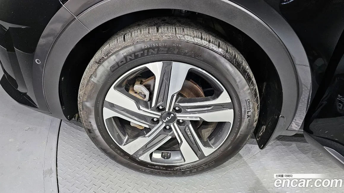 Kia Sorento — фото 10