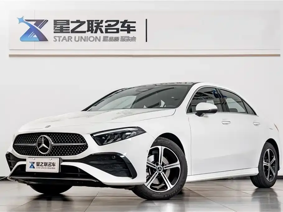 Mercedes-Benz A-Class — фото 10