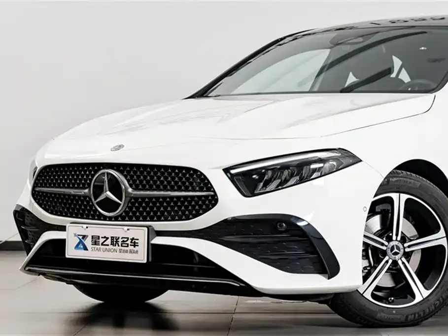 Mercedes-Benz A-Class — фото 9