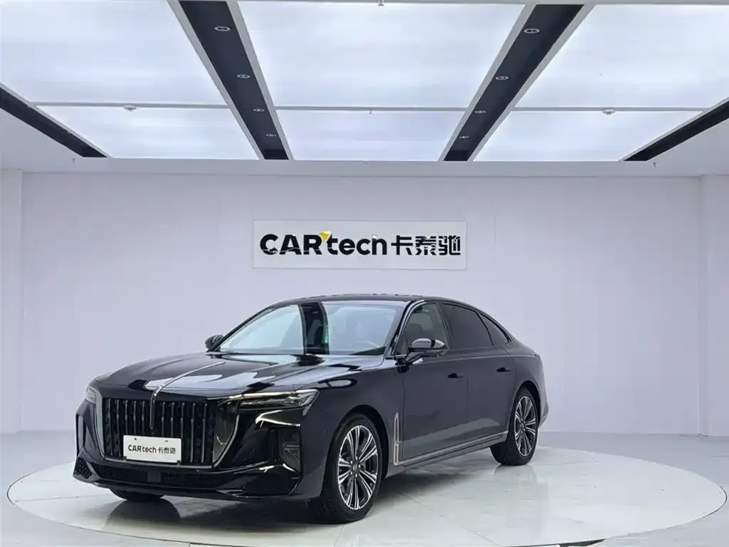 Hongqi H9 — фото 1