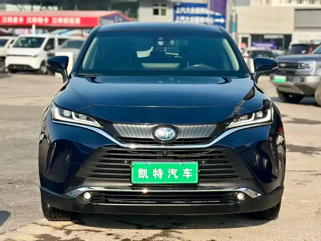 Toyota Harrier — фото 9