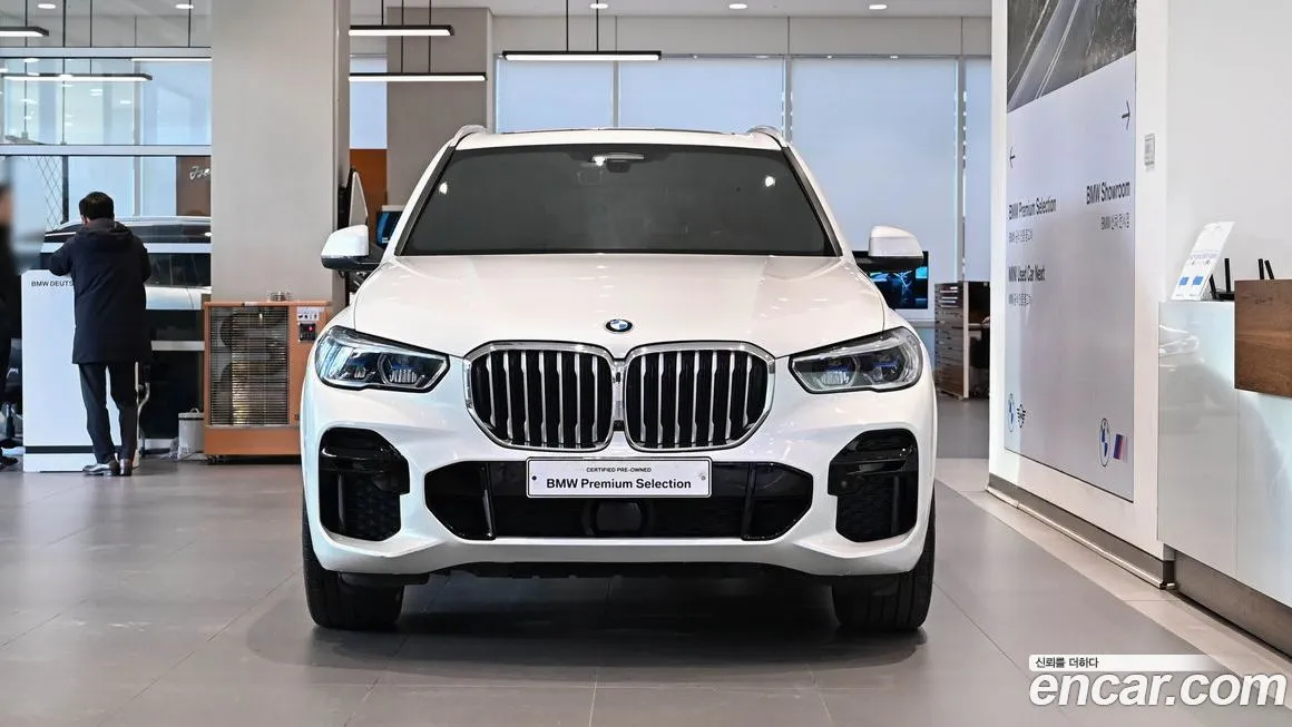 BMW X5 — фото 1