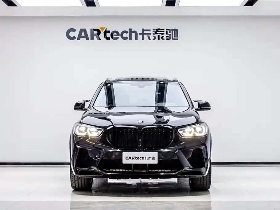 BMW X5 (Import) — фото 2