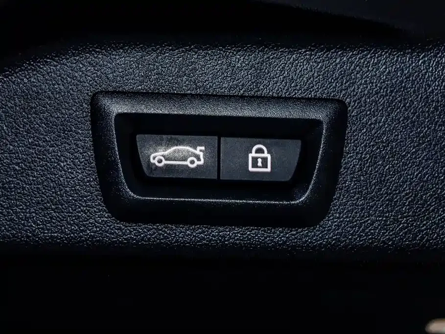 BMW X5 (Import) — фото 8