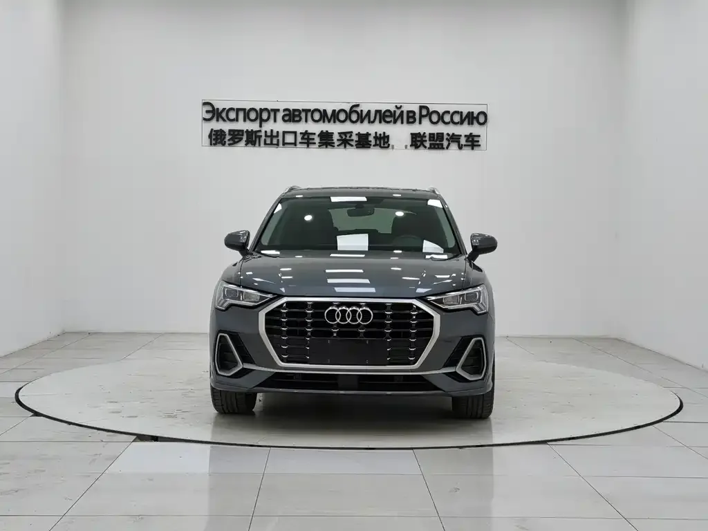 Audi Q3 — фото 2