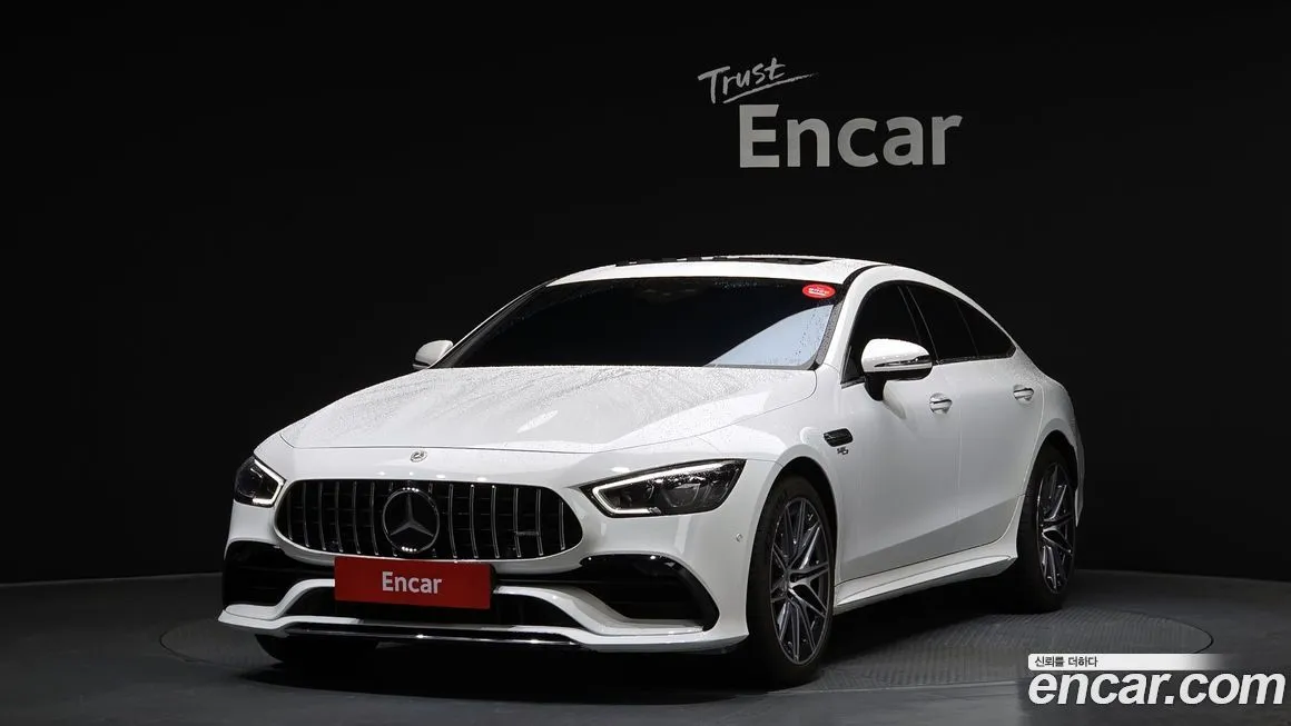 Mercedes-Benz AMG GT — фото 1