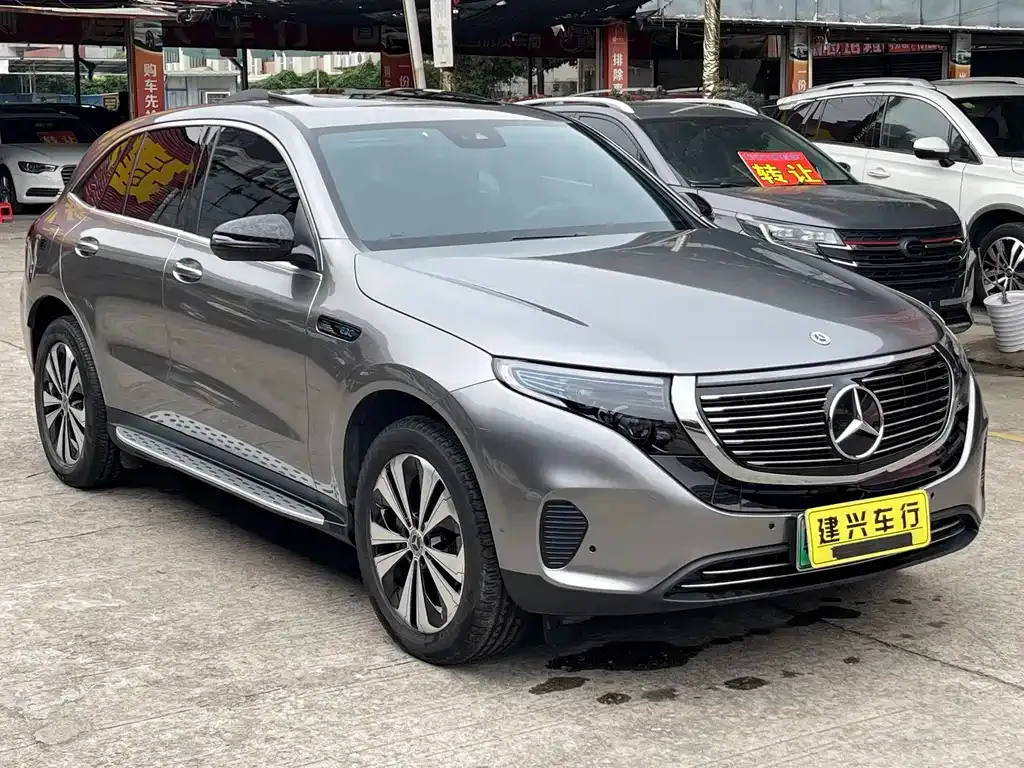 Mercedes-Benz EQC — фото 3