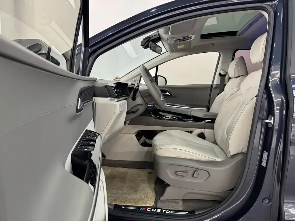 Hyundai Custo — фото 4