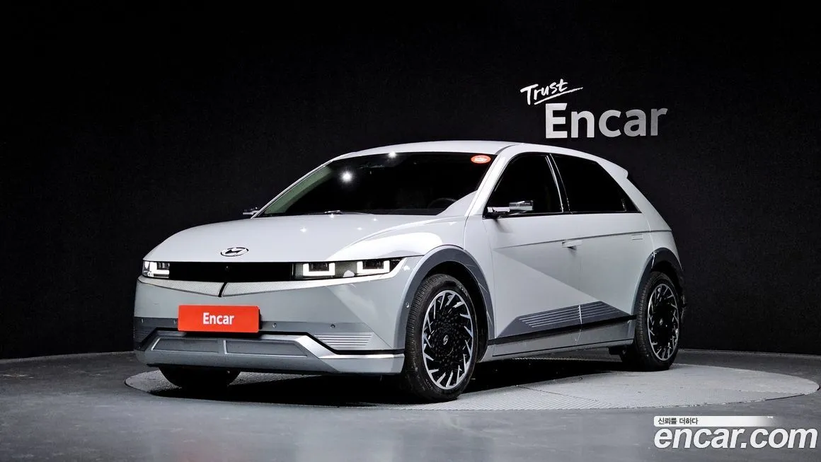 Hyundai Ioniq5 — фото 1