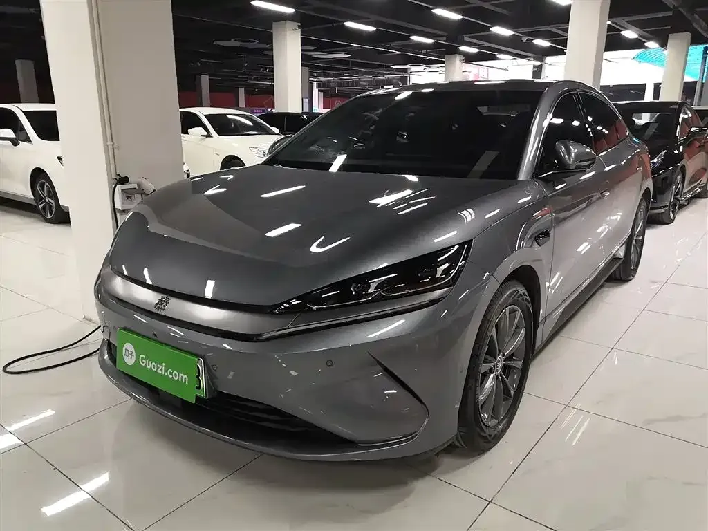 BYD Qin L — фото 1