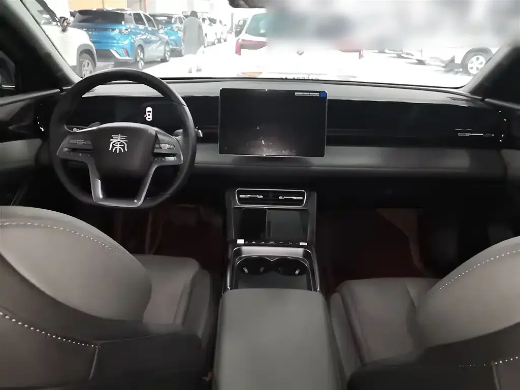 BYD Qin L — фото 6