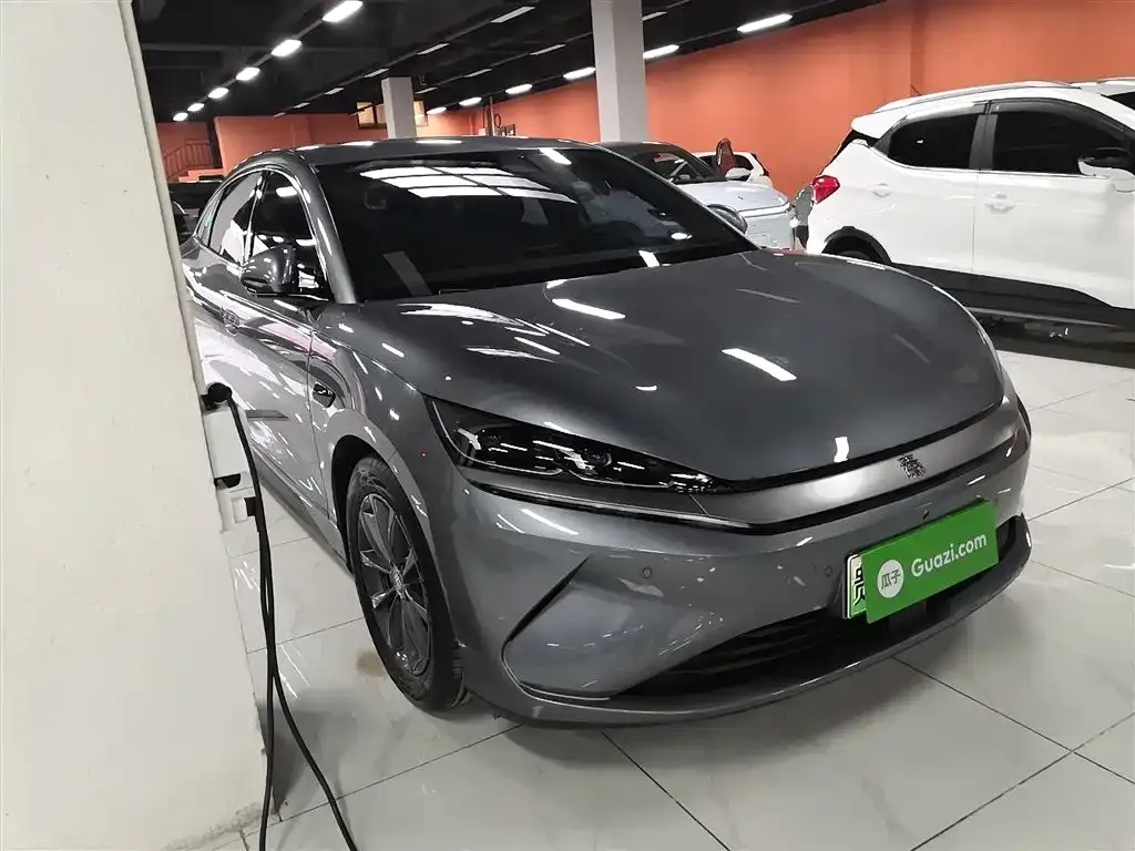BYD Qin L — фото 10