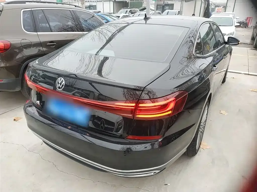 Volkswagen Passat — фото 2