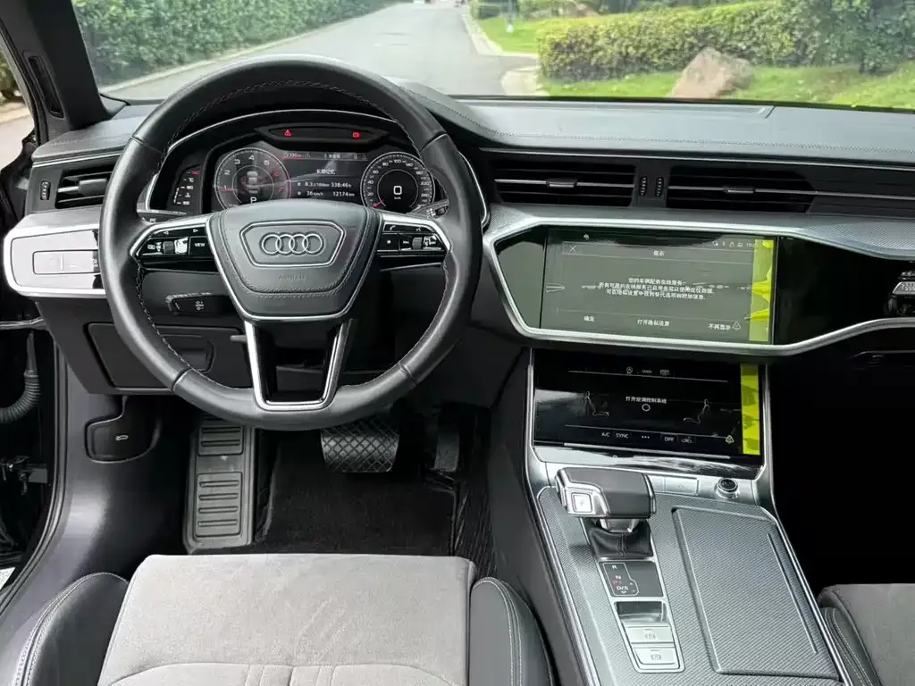 Audi A6L — фото 2