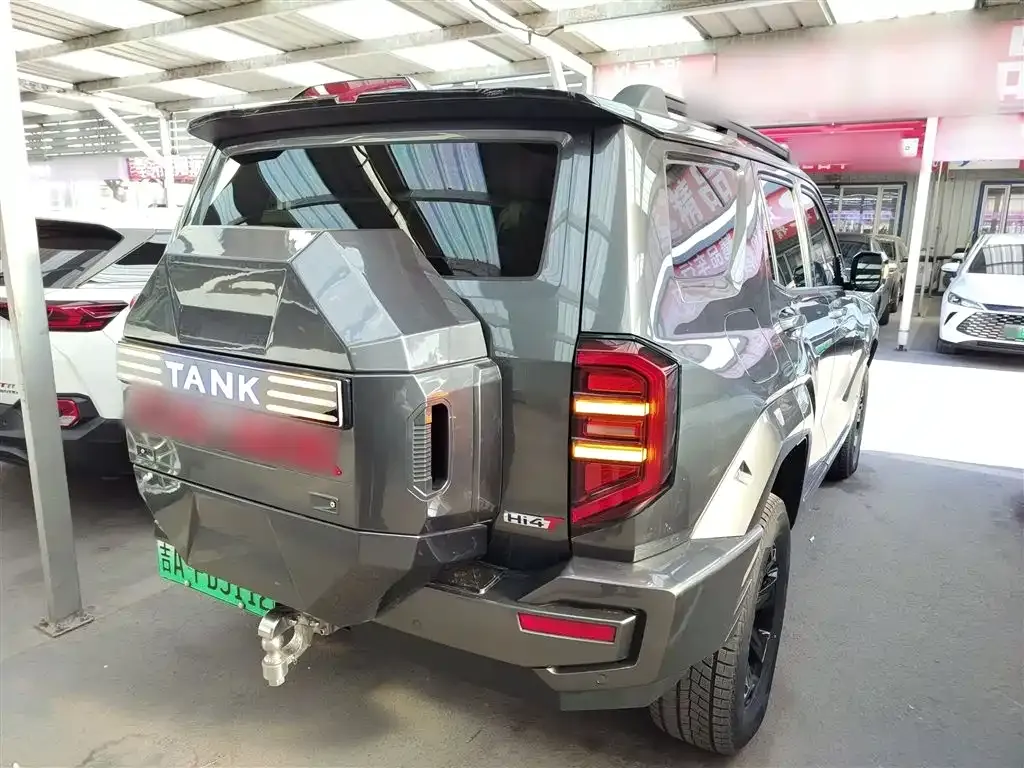 Tank 400 New Energy — фото 10