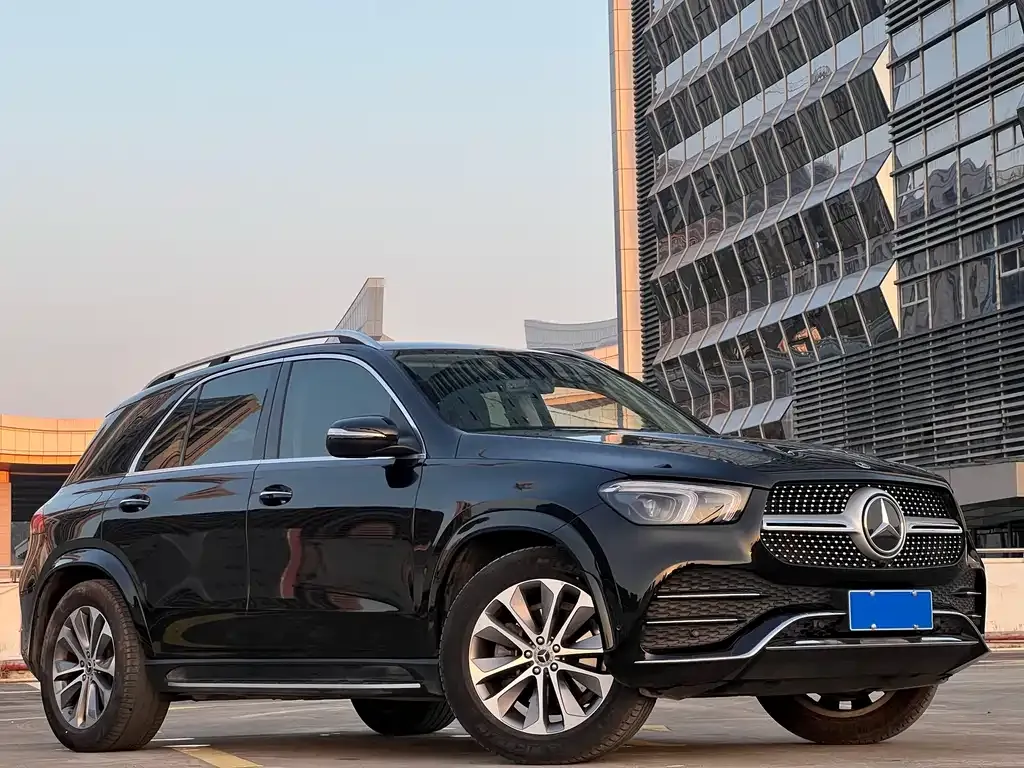 Mercedes-Benz GLE — фото 6