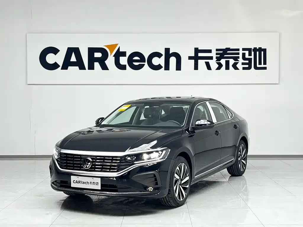 Volkswagen Passat — фото 1