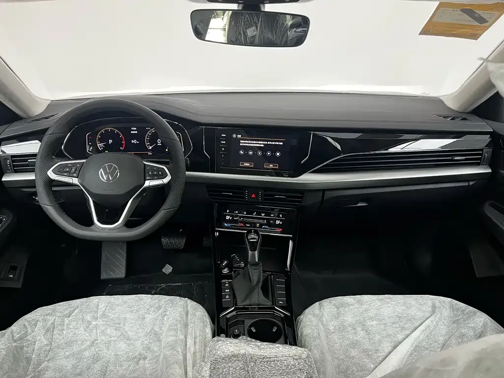 Volkswagen Passat — фото 5