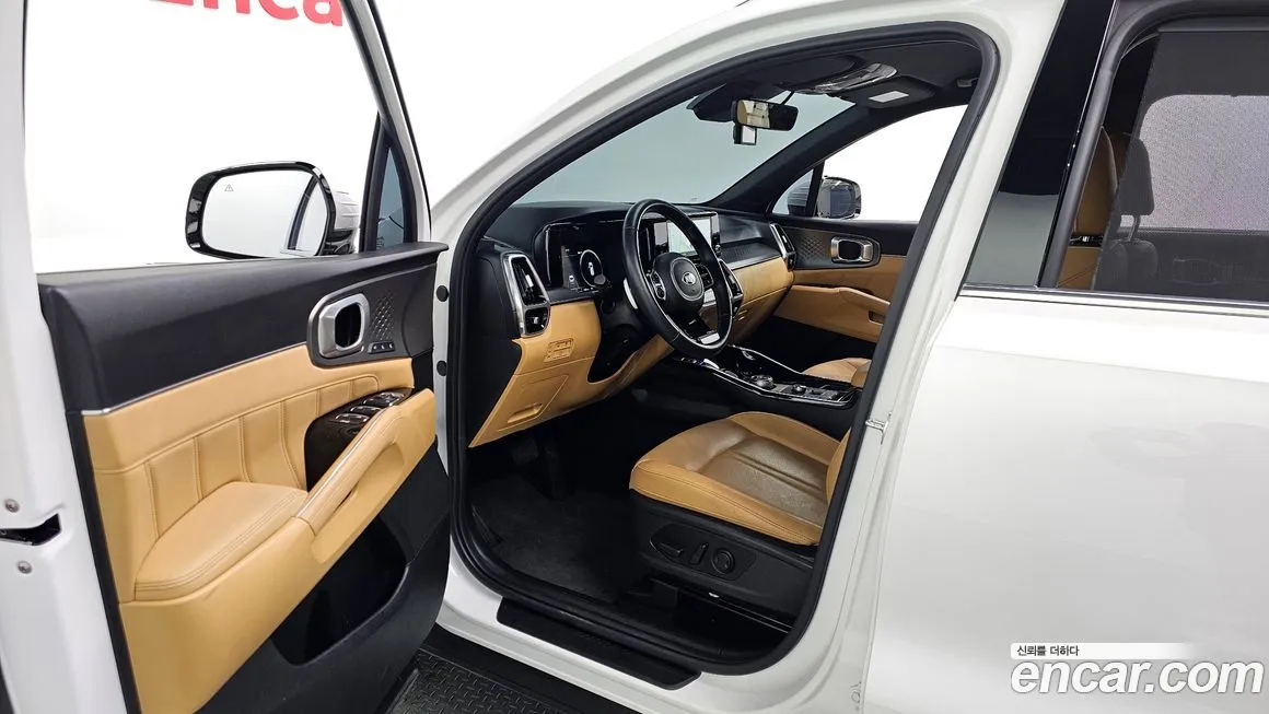 Kia Sorento — фото 7