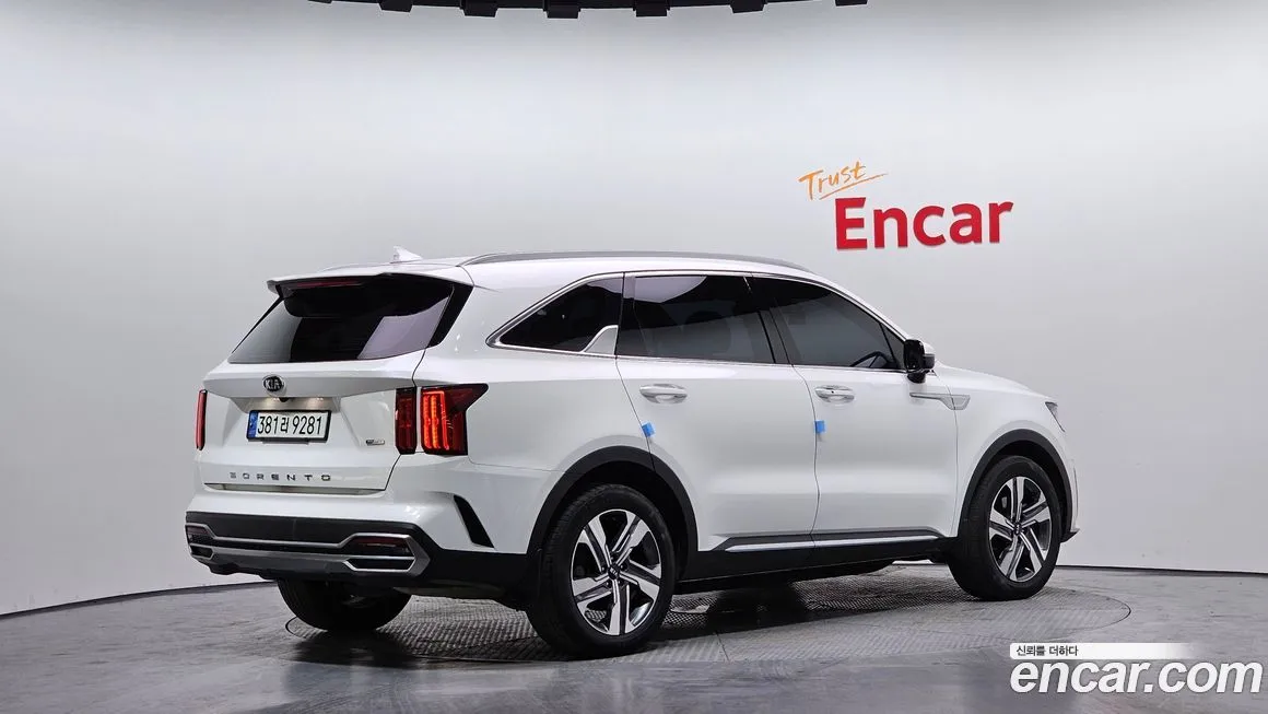 Kia Sorento — фото 4