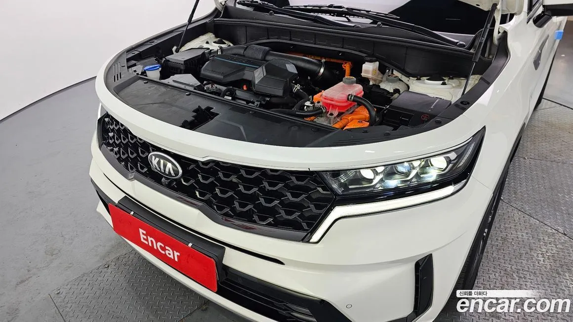 Kia Sorento — фото 6