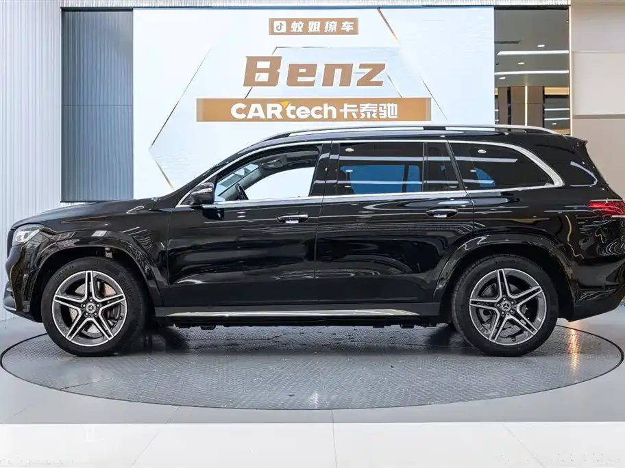 Mercedes-Benz GLS — фото 8