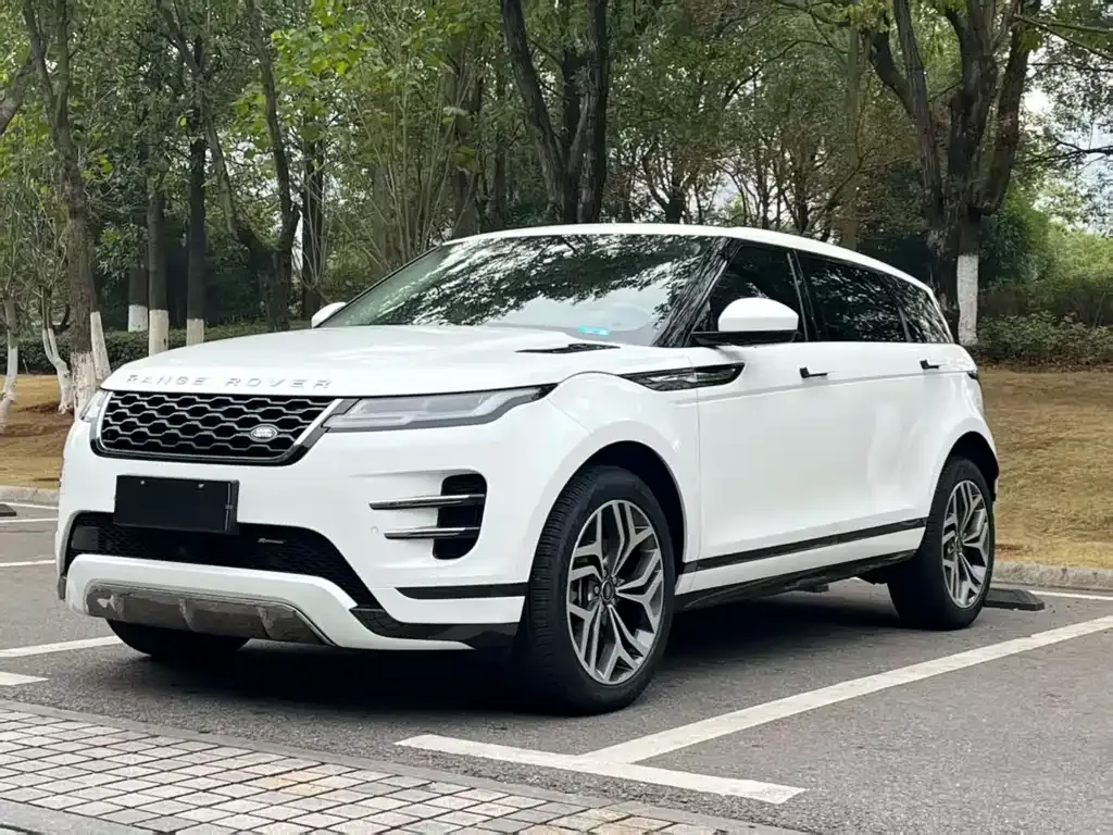 Land Rover Evoque — фото 1