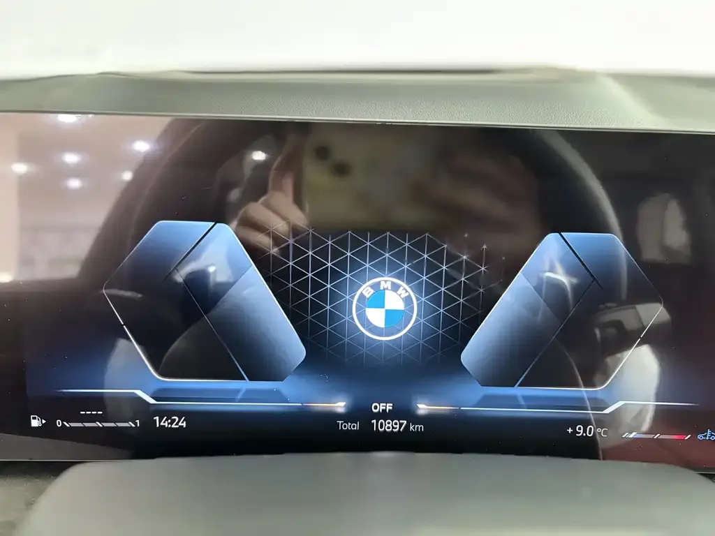 BMW X5 — фото 2
