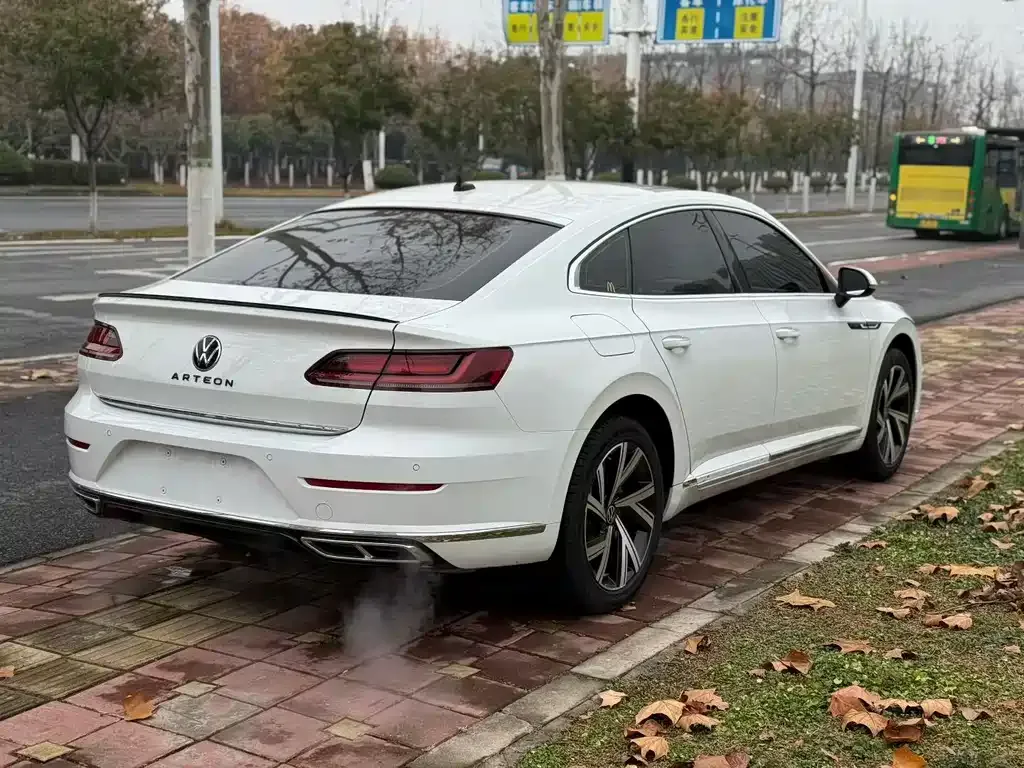 Volkswagen CC — фото 5