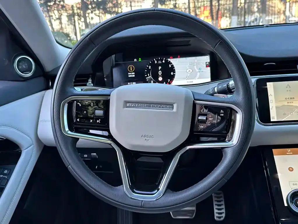 Land Rover Evoque — фото 6