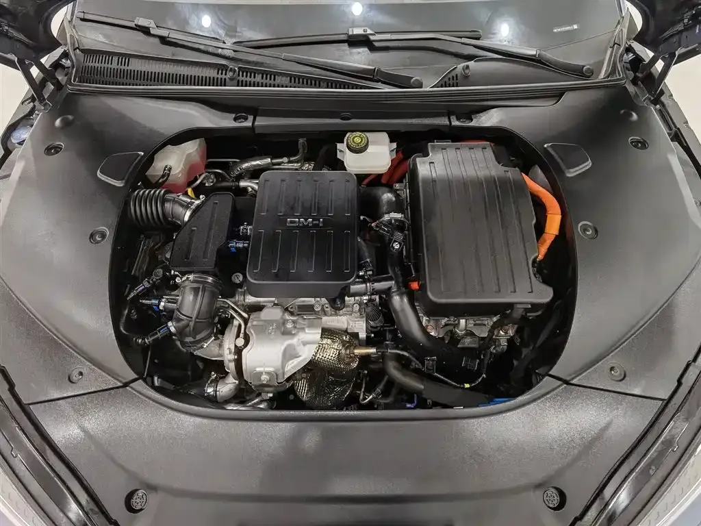 BYD Seal — фото 4