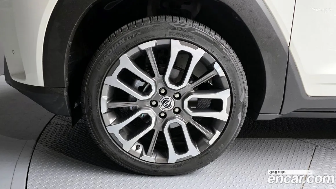 KG Mobility (Ssangyong) Torres — фото 6