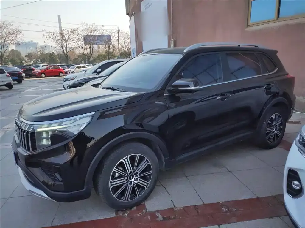 Kia Sportage — фото 8