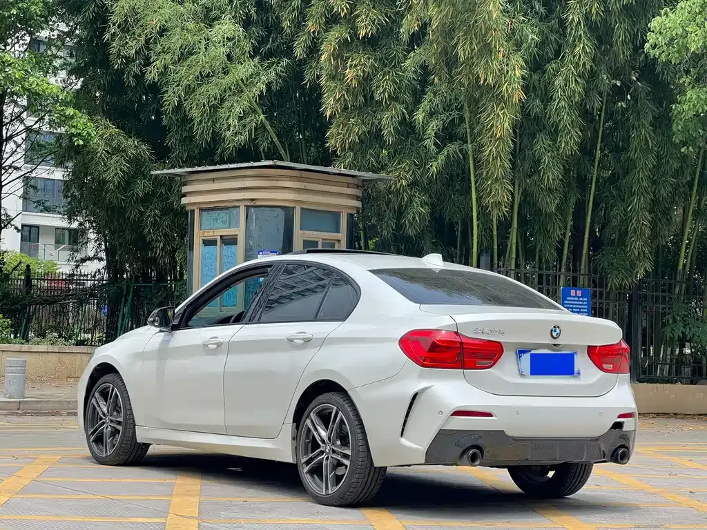 BMW 1 Series — фото 8