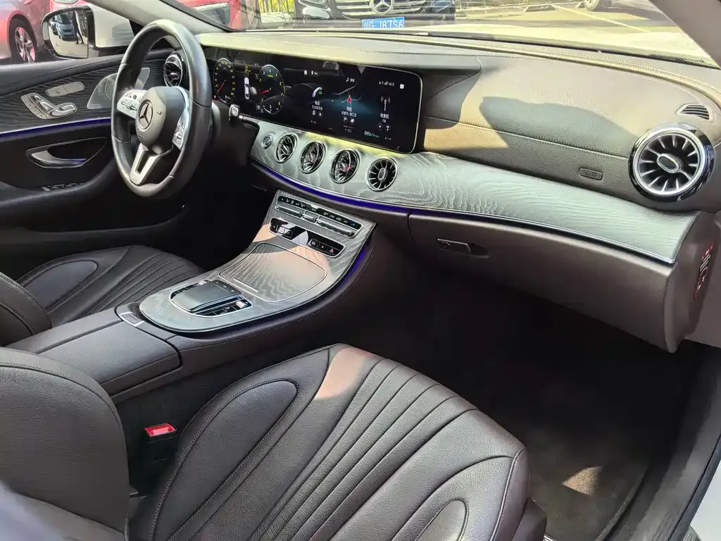 Mercedes-Benz CLS — фото 3