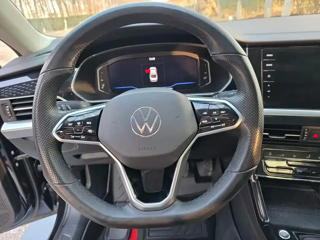 Volkswagen Passat — фото 9