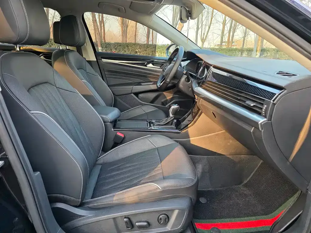Volkswagen Passat — фото 5
