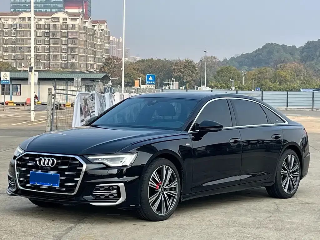 Audi A6L — фото 5