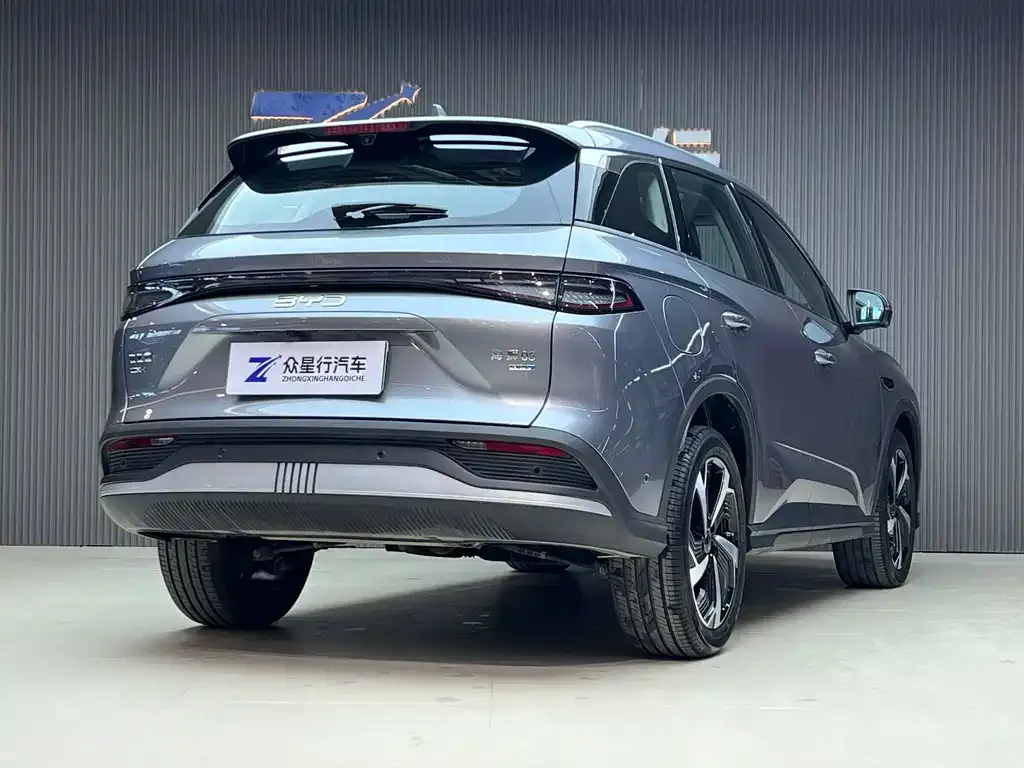 BYD Seal 05 DM-i — фото 7